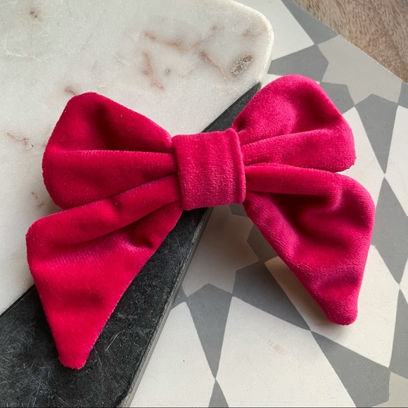 Lele Sadoughi Accessories - Lele Sadoughi // Petite Velvet Bow Barrette